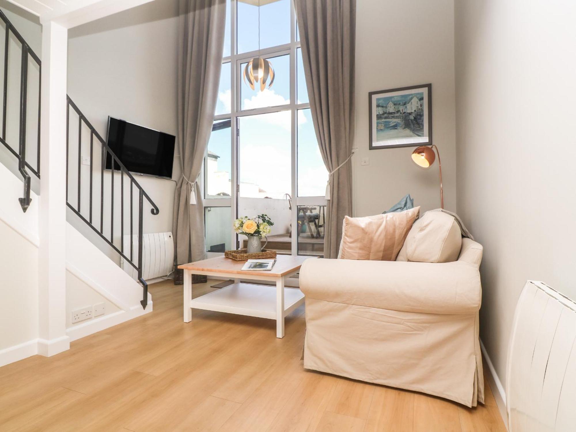 58 High Street Apartment Фалмът Екстериор снимка